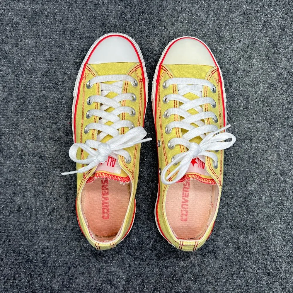 Converse Shoes Women's SIze 7 Yellow Red Canvas Chuck Taylor All Star low‎ Lace